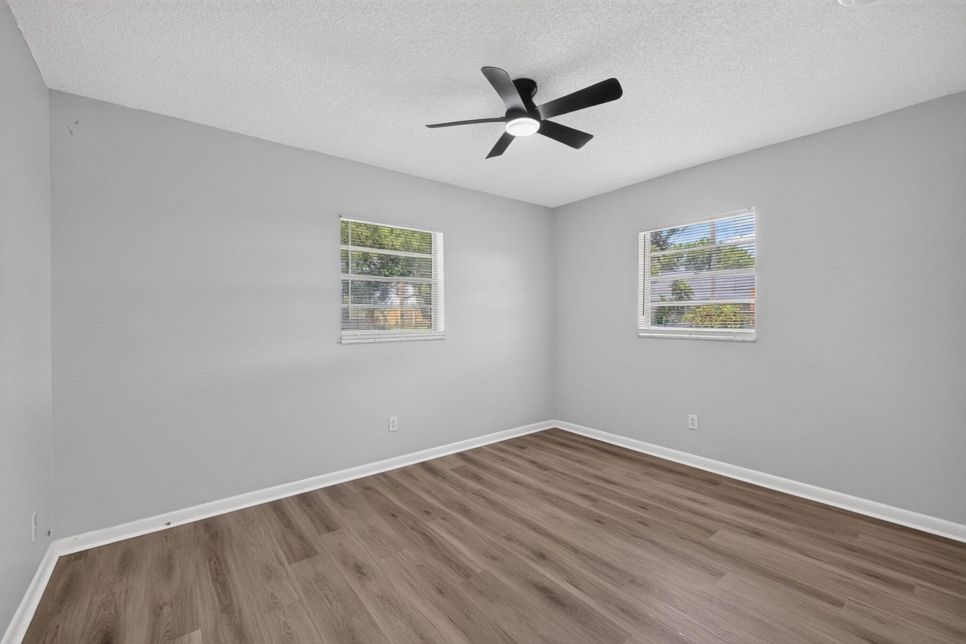 313 SE Atlas Terrace, Port Saint Lucie, FL 34983 Photo