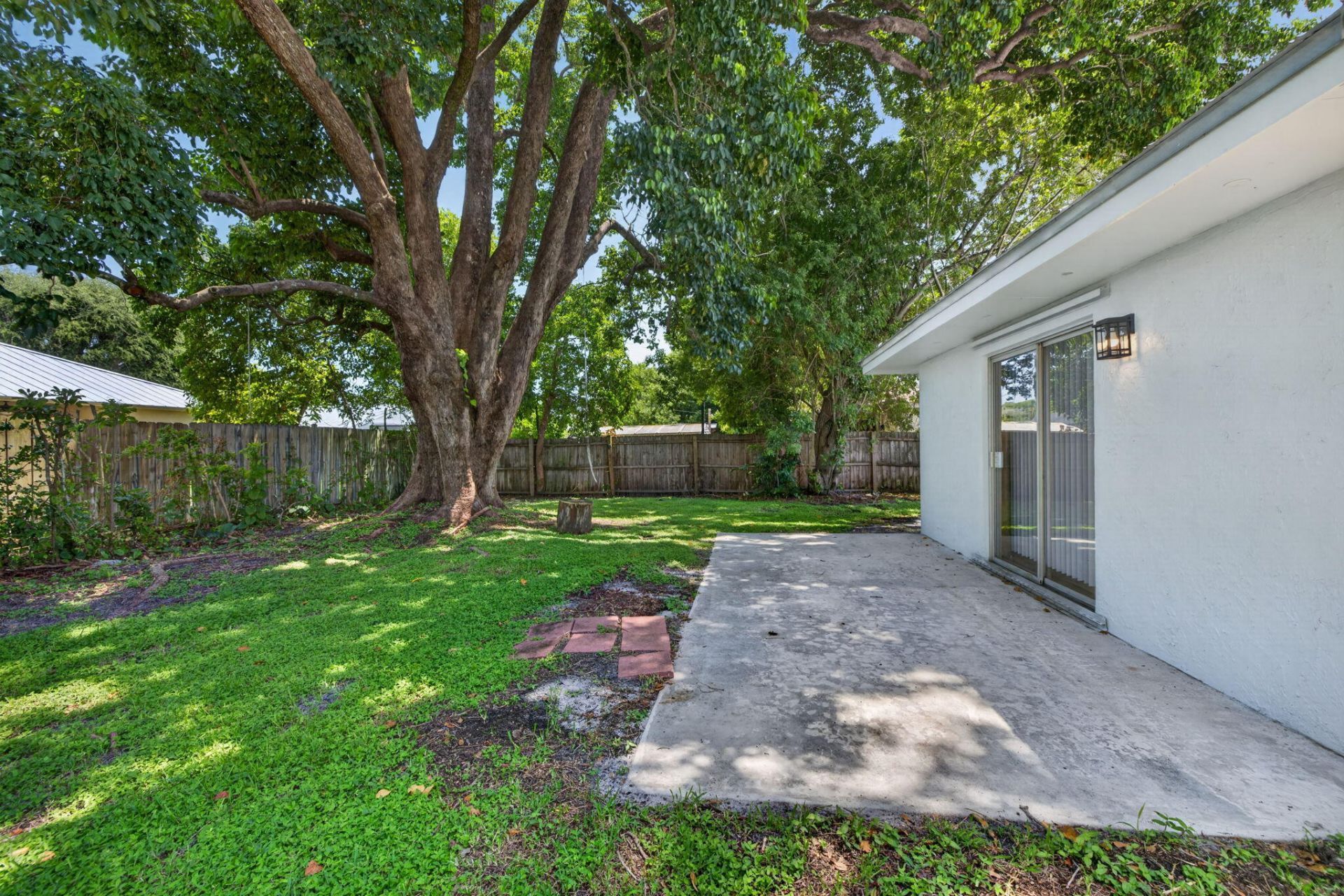313 SE Atlas Terrace, Port Saint Lucie, FL 34983 Photo
