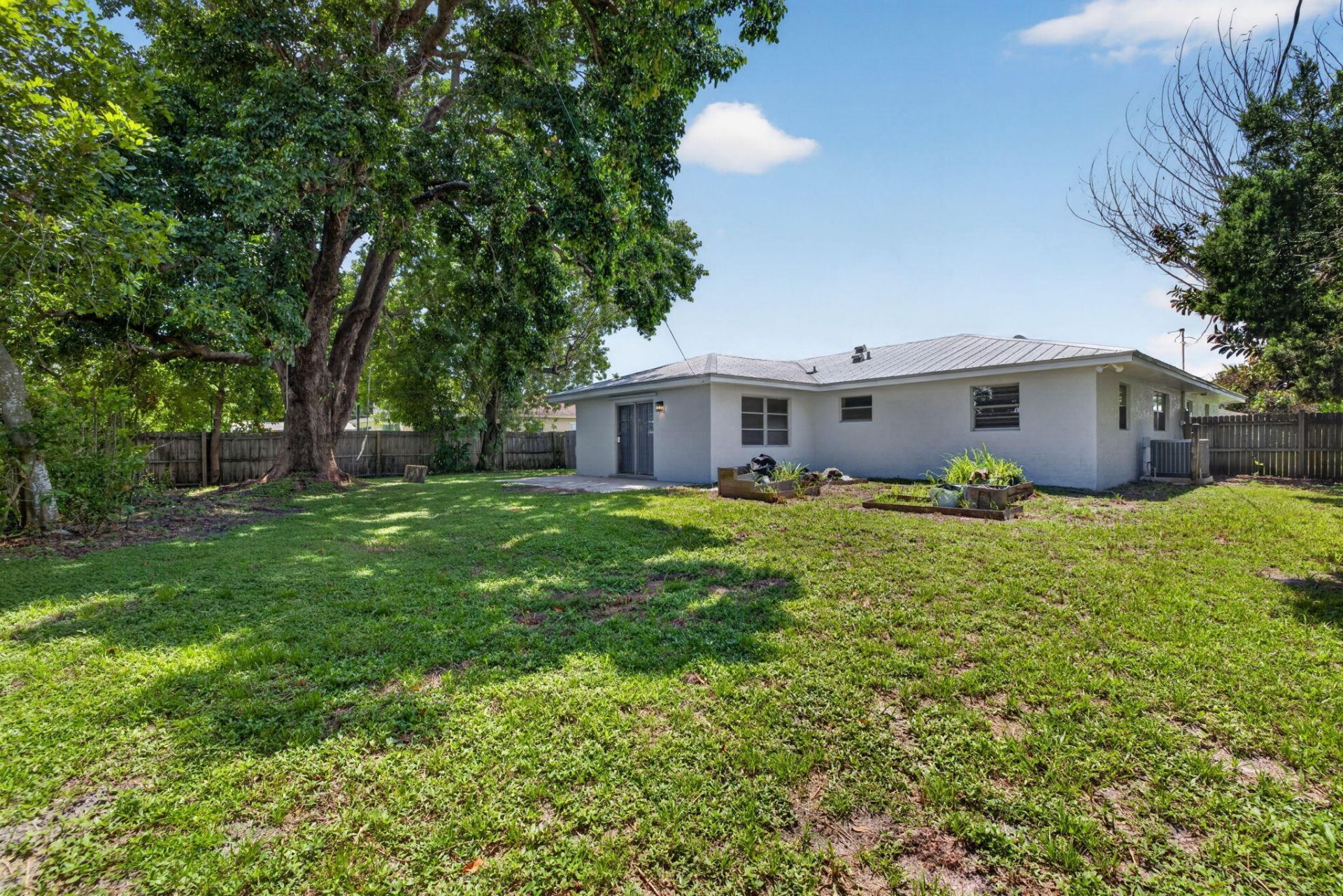 313 SE Atlas Terrace, Port Saint Lucie, FL 34983 Photo