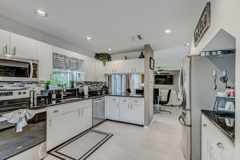 18174 SE Fairview Circle, Tequesta, FL 33469 Photo