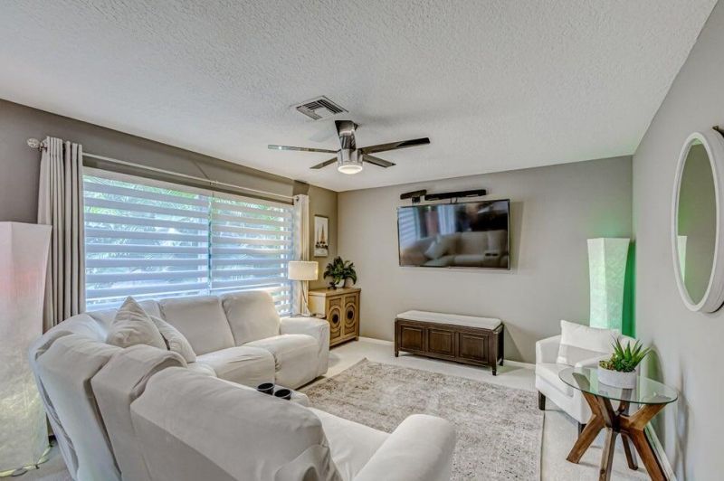 18174 SE Fairview Circle, Tequesta, FL 33469 Photo