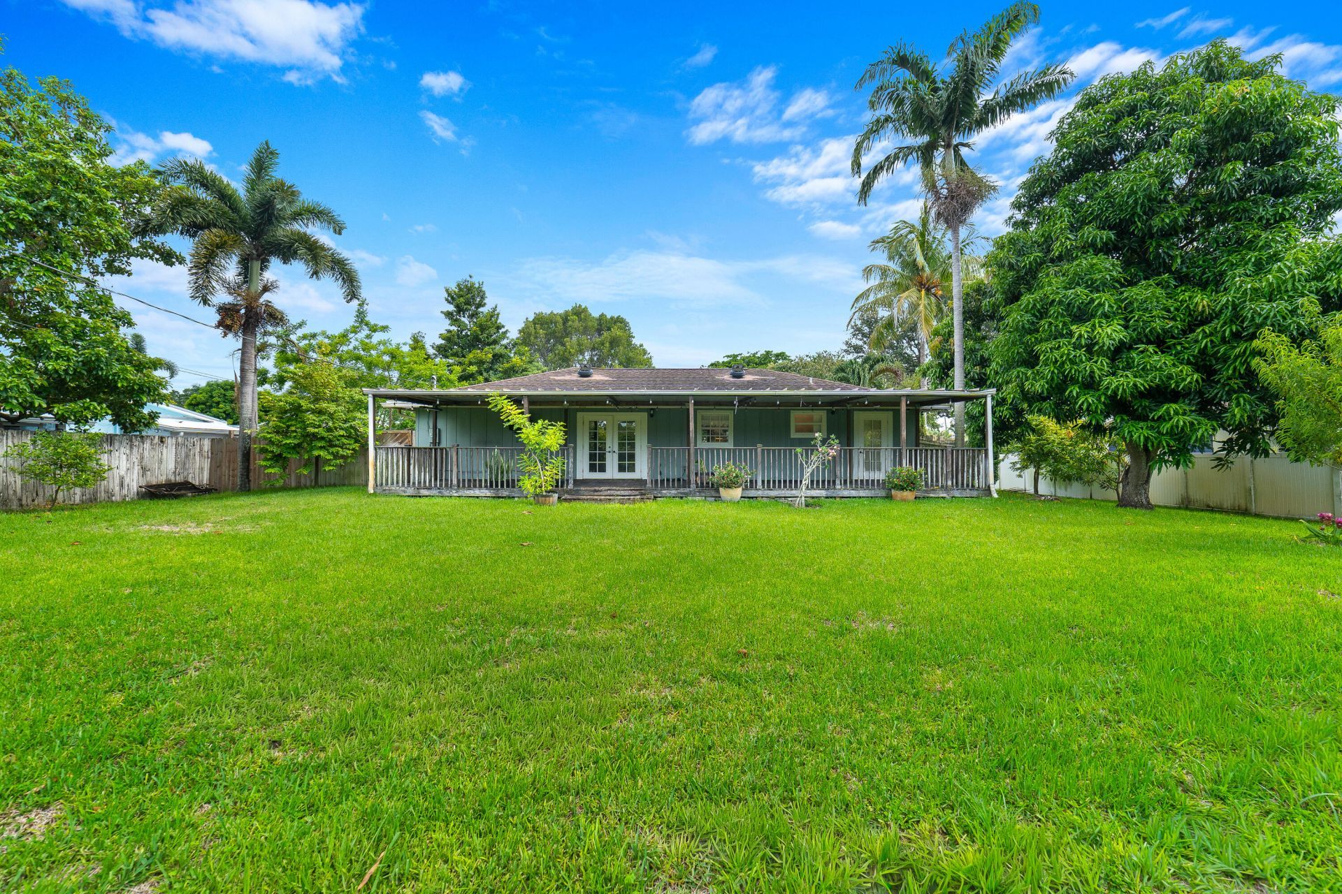 110 W Mango Road, Lake Worth, FL 33467 Photo