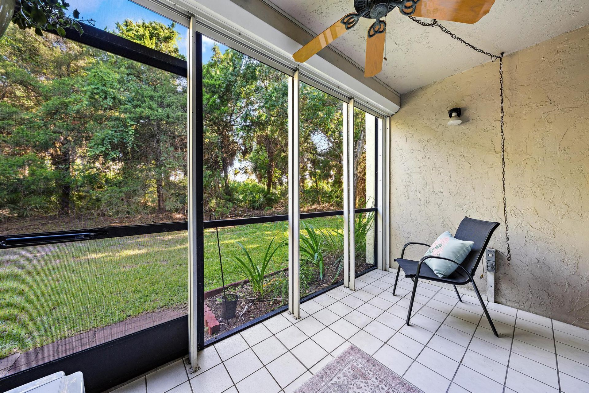 1901 Sabal Ridge Court, Unit D, Palm Beach Gardens, FL 33418 Photo