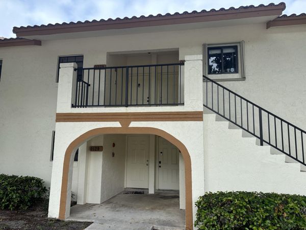 301 Olivewood Place, Unit O229, Boca Raton, FL 33431