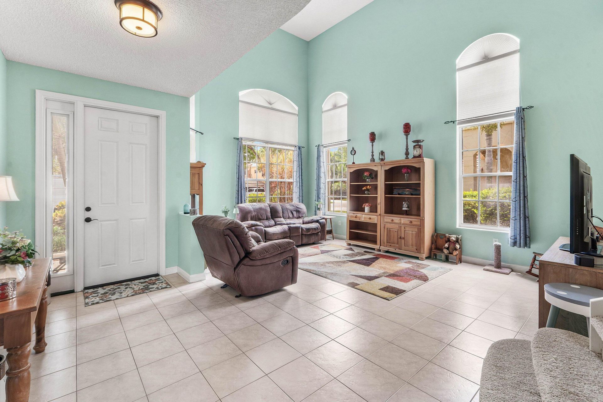 2129 Reston Circle, Royal Palm Beach, FL 33411 Photo