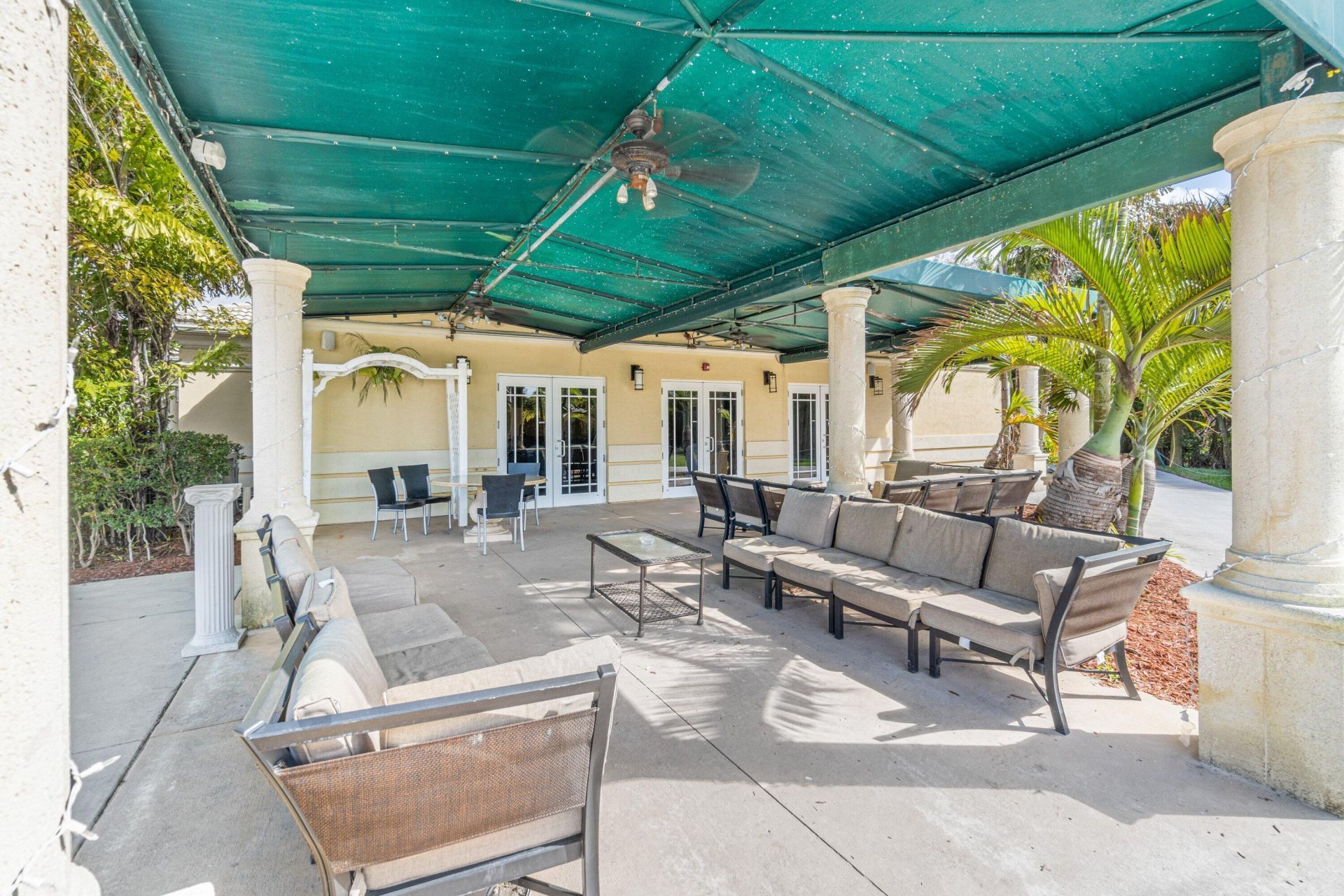 2129 Reston Circle, Royal Palm Beach, FL 33411 Photo