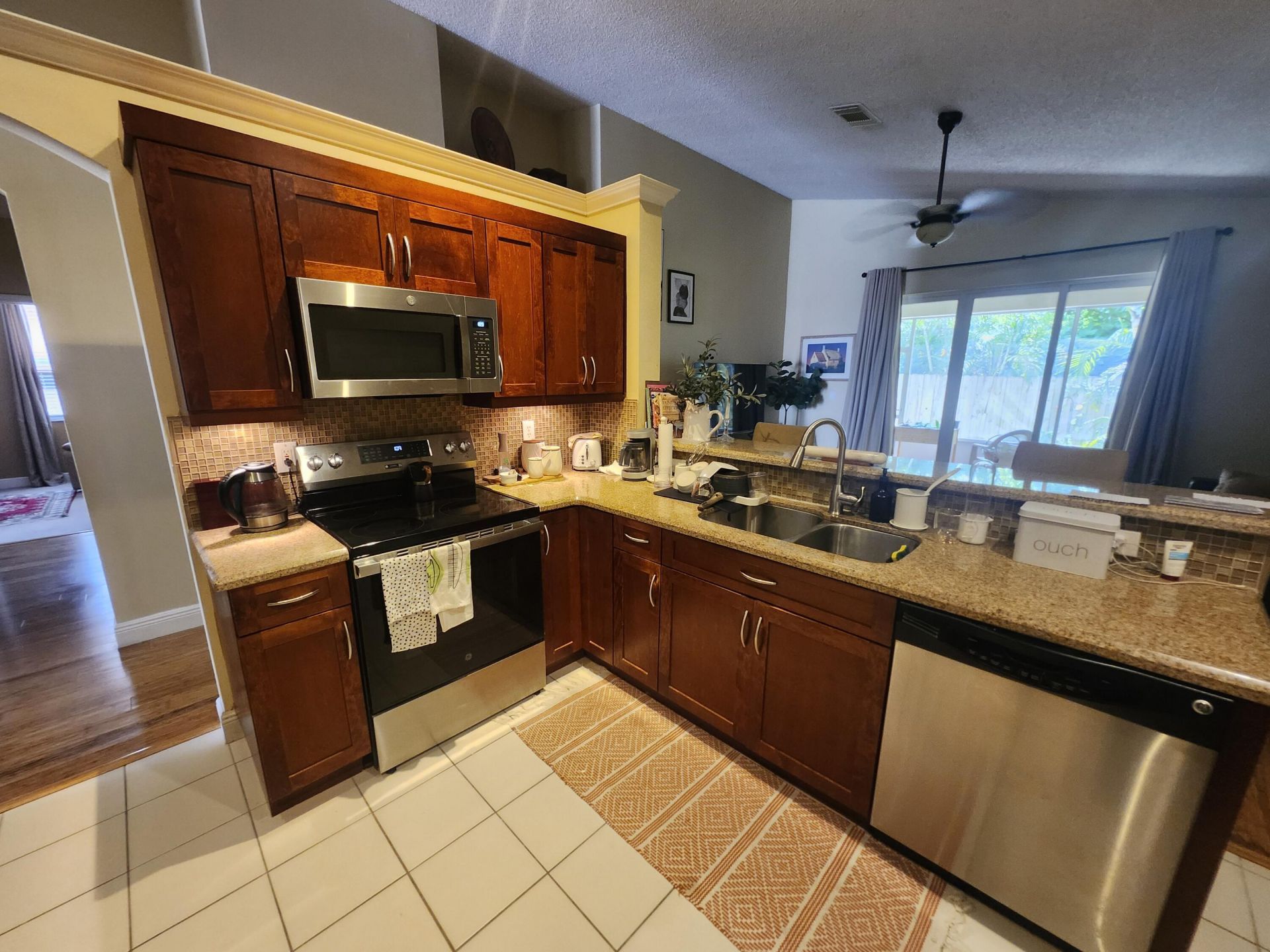 10246 SW 16th Court, Pembroke Pines, FL 33025 Photo