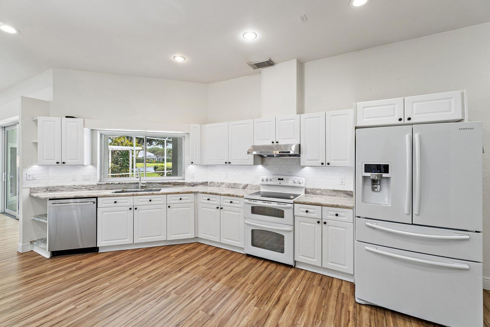 2108 SW Oakwater Point, Palm City, FL 34990 Photo