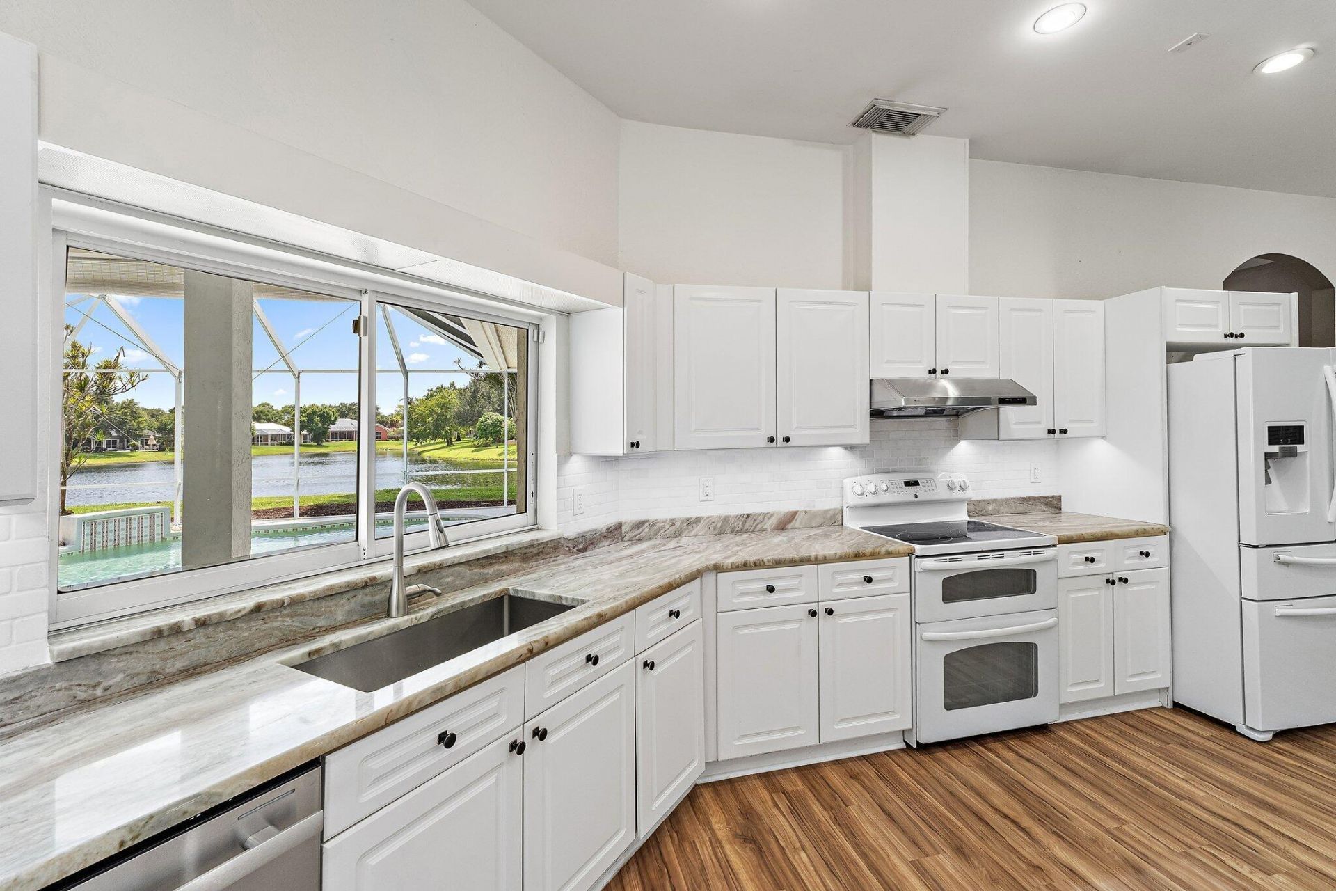 2108 SW Oakwater Point, Palm City, FL 34990 Photo