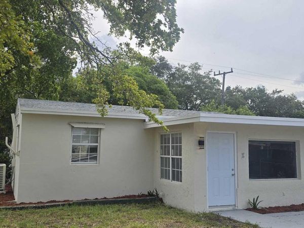 1101 NW 23RD Terrace, Fort Lauderdale, FL 33311