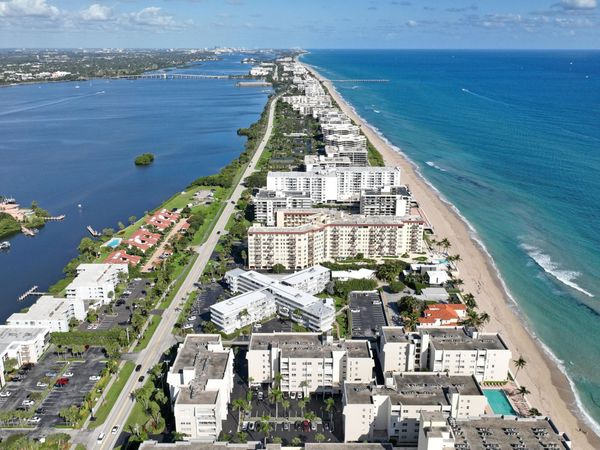 3520 S Ocean Boulevard, Unit L405, South Palm Beach, FL 33480