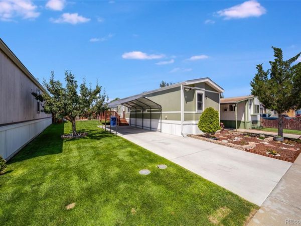109 Larch Drive , Log Lane Village, CO 80705