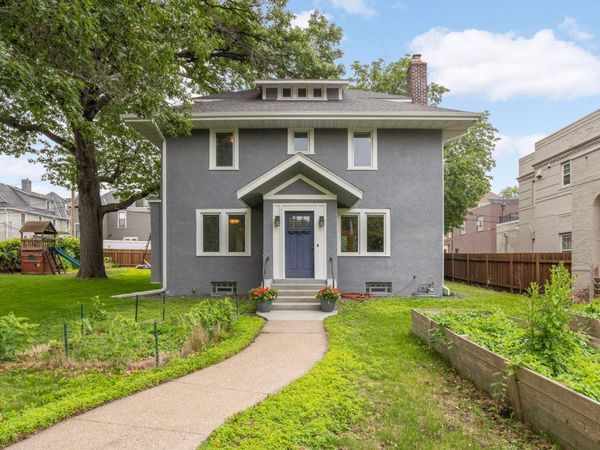 2213 Nicollet Avenue, Minneapolis, MN 55404