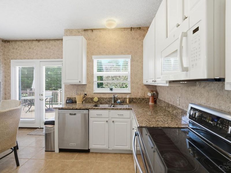 5146 Elm Leaf Trail, Liberty Township, OH 45011 Photo 18
