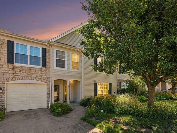 4290 Hickory Park Lane, Unit 5E, Batavia Twp, OH 45103