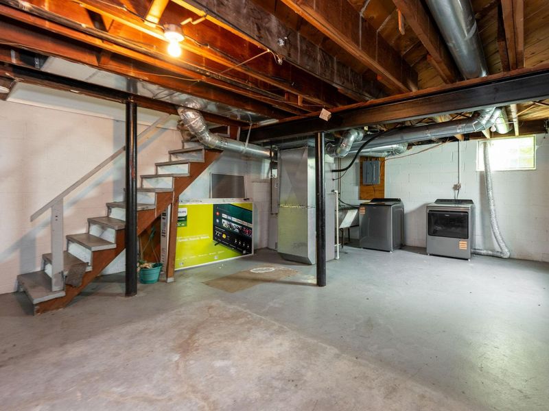 2027 Ridgeview Road, Unit 2027-2033, Upper Arlington, OH 43221 Photo 12