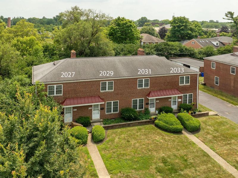 2027 Ridgeview Road, Unit 2027-2033, Upper Arlington, OH 43221 Photo 2