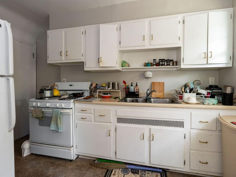 2027 Ridgeview Road, Unit 2027-2033, Upper Arlington, OH 43221 Photo 8