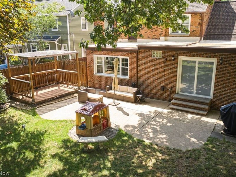 19670 S Sagamore Road, Fairview Park, OH 44126 Photo 25