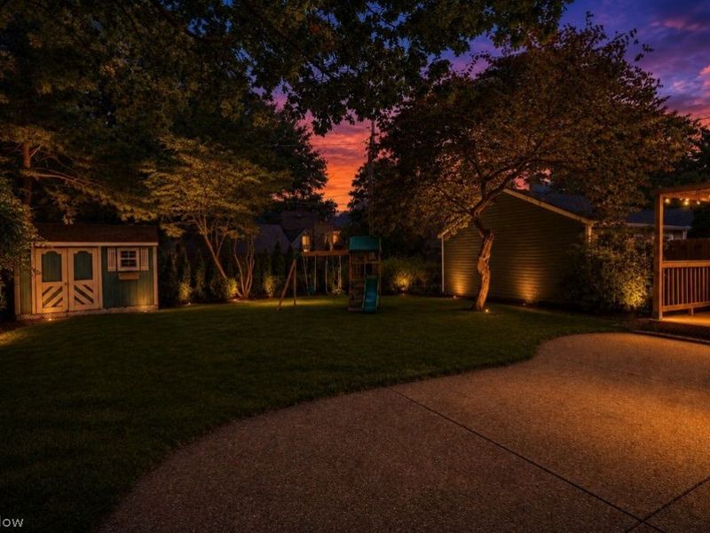 19670 S Sagamore Road, Fairview Park, OH 44126 Photo 5