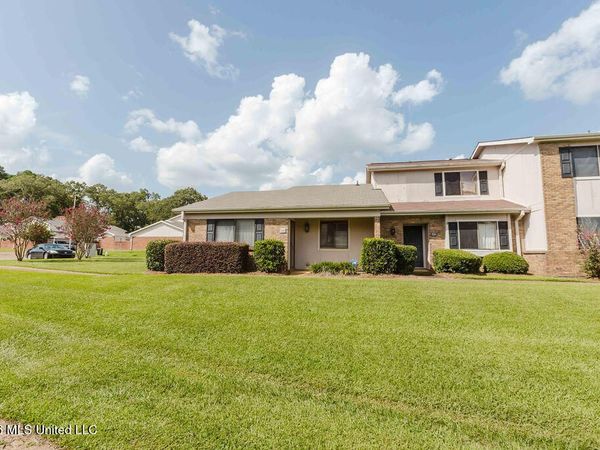 333 Lakebend Drive, Brandon, MS 39042