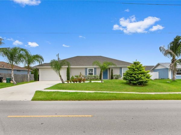 361 SW THORNHILL DRIVE , PORT ST LUCIE, FL 34984