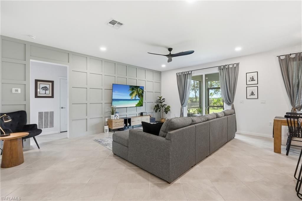 2615 Scarlet Way, Naples, FL 34120 Photo