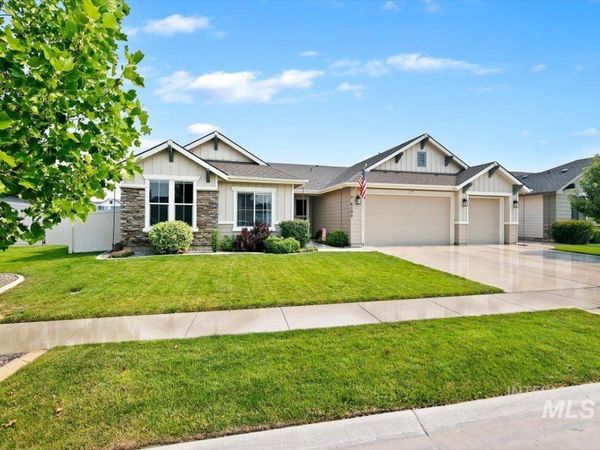6190 E Canyon Crossing Dr., Nampa, ID 83687