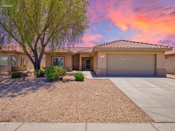 15061 W WOODRIDGE Drive, Surprise, AZ 85374