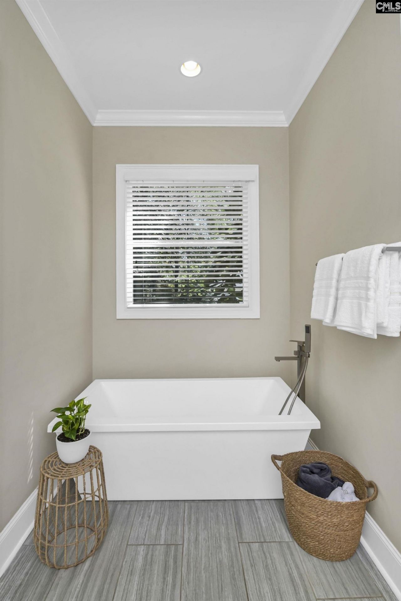 2849 Stratford Road Photo 26