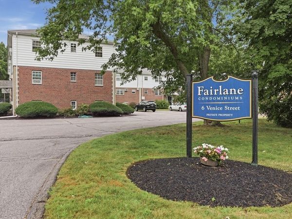 6 Venice Street, Unit C2, Danvers, MA 01923