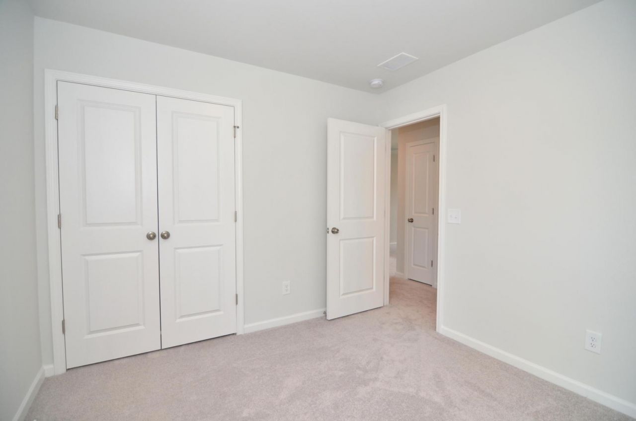 333 Matuskovic Drive Photo 11