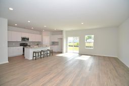 333 Matuskovic Drive photo 4