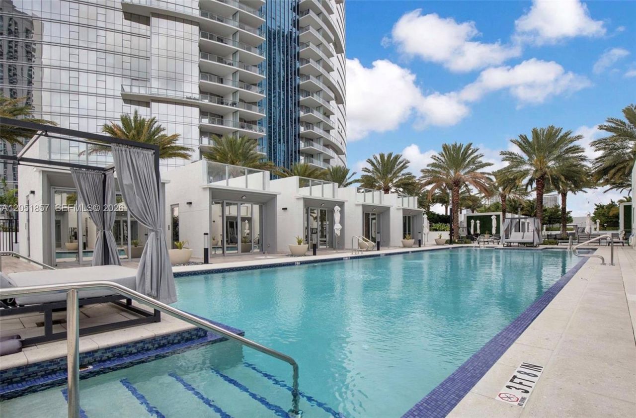 851 NE 1st Ave, Unit 3611, Miami, FL 33132 Photo