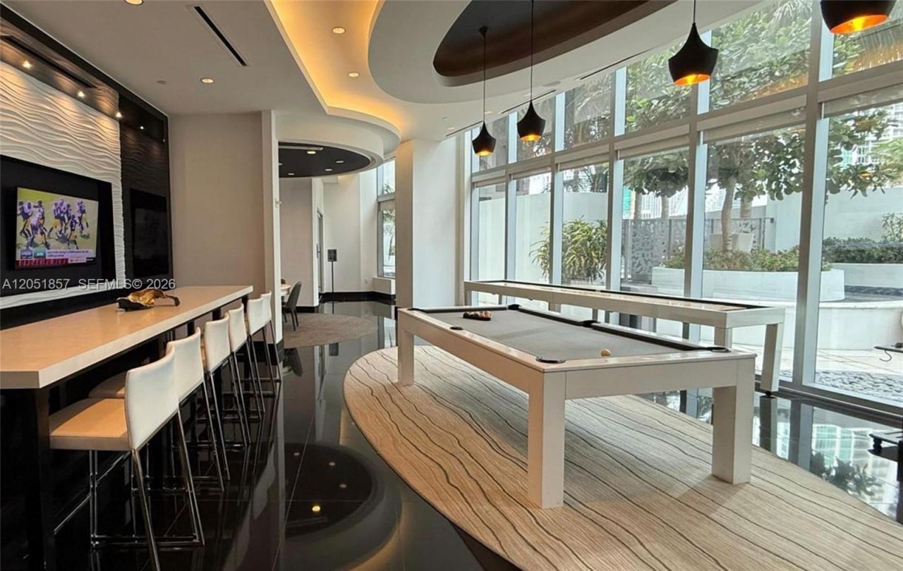 851 NE 1st Ave, Unit 3611, Miami, FL 33132 Photo