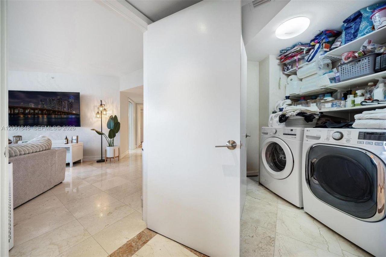 21205 Yacht Club Dr, Unit 703, Aventura, FL 33180 Photo