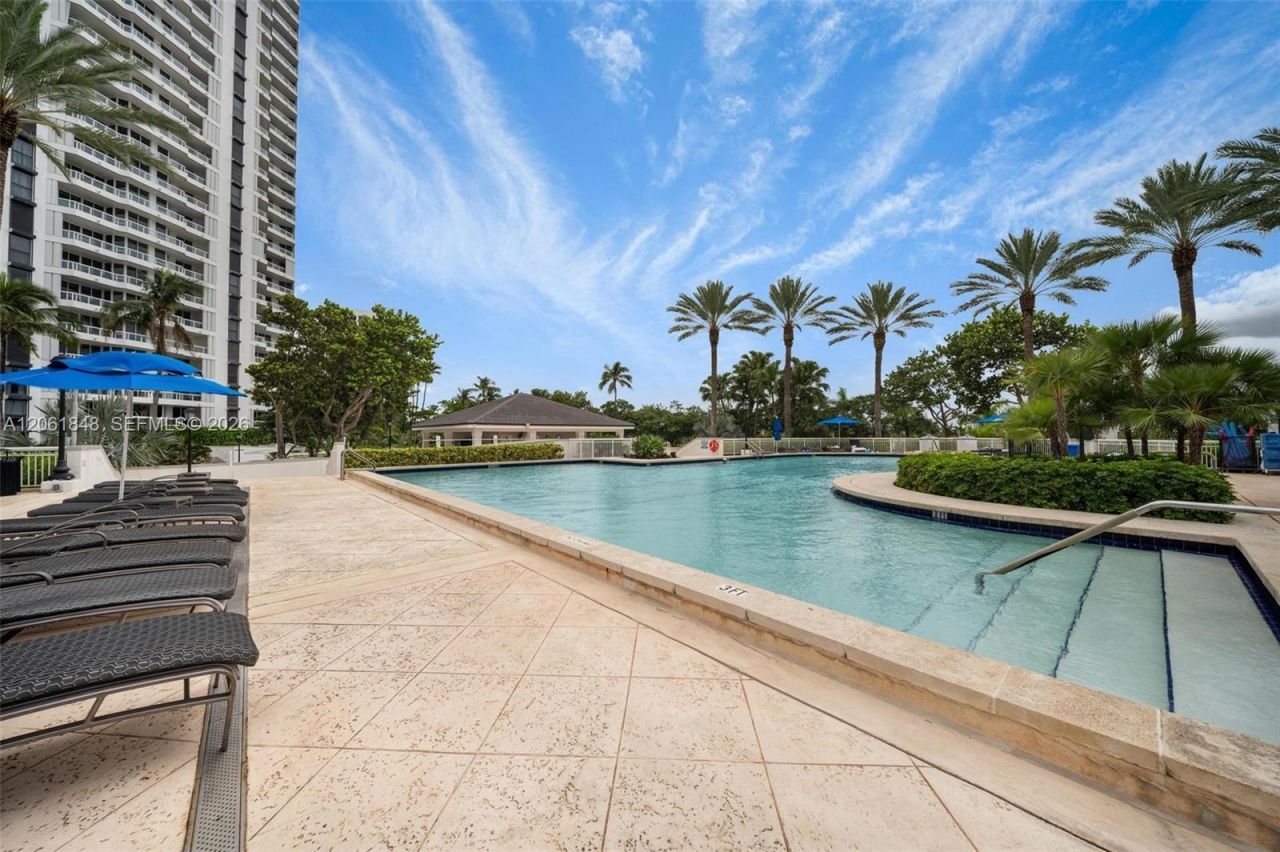 21205 Yacht Club Dr, Unit 703, Aventura, FL 33180 Photo