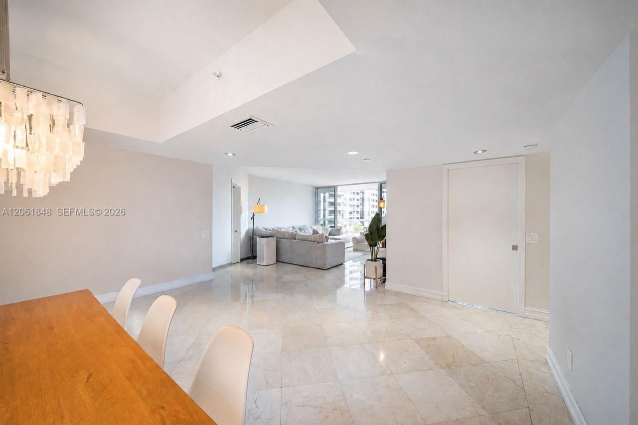 21205 Yacht Club Dr, Unit 703, Aventura, FL 33180 Photo