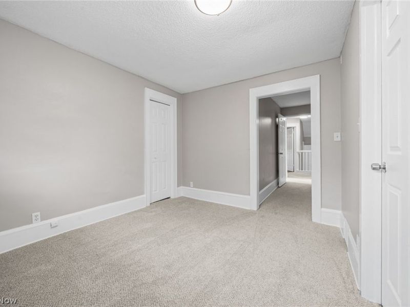 1376 Goodyear Boulevard, Akron, OH 44305 Photo 29