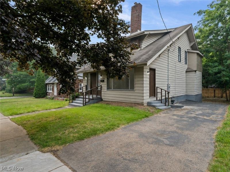 1376 Goodyear Boulevard, Akron, OH 44305 Photo 3