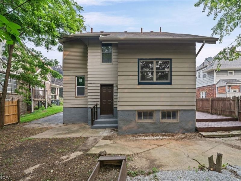 1376 Goodyear Boulevard, Akron, OH 44305 Photo 43