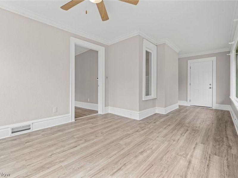 1376 Goodyear Boulevard, Akron, OH 44305 Photo 5