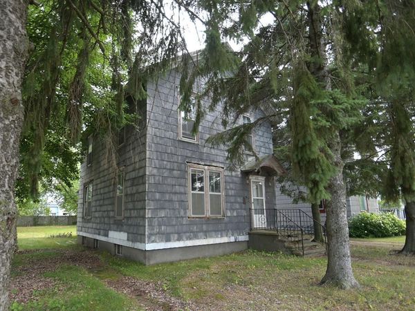 1621 13th Avenue, Menominee, MI 49858