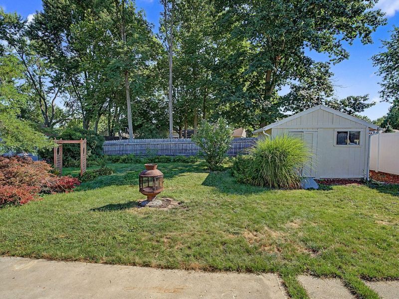 1209 Hemlock Way, New Carlisle, OH 45344 Photo 37