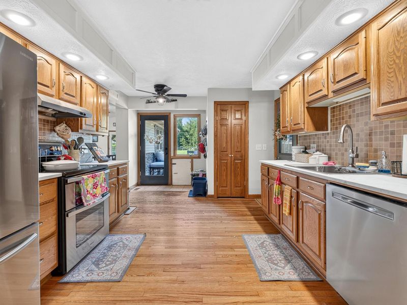 845 Reservoir Road , Bellefontaine, OH 43311 Photo 18