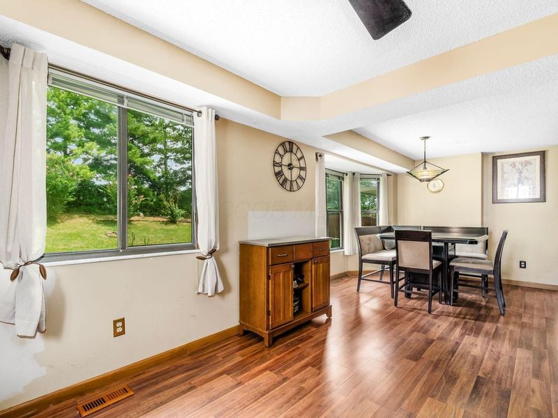 6494 Berry Pond Way , Canal Winchester, OH 43110 Photo 15