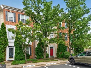 932 HARRISON CIRCLE , ALEXANDRIA, VA 22304