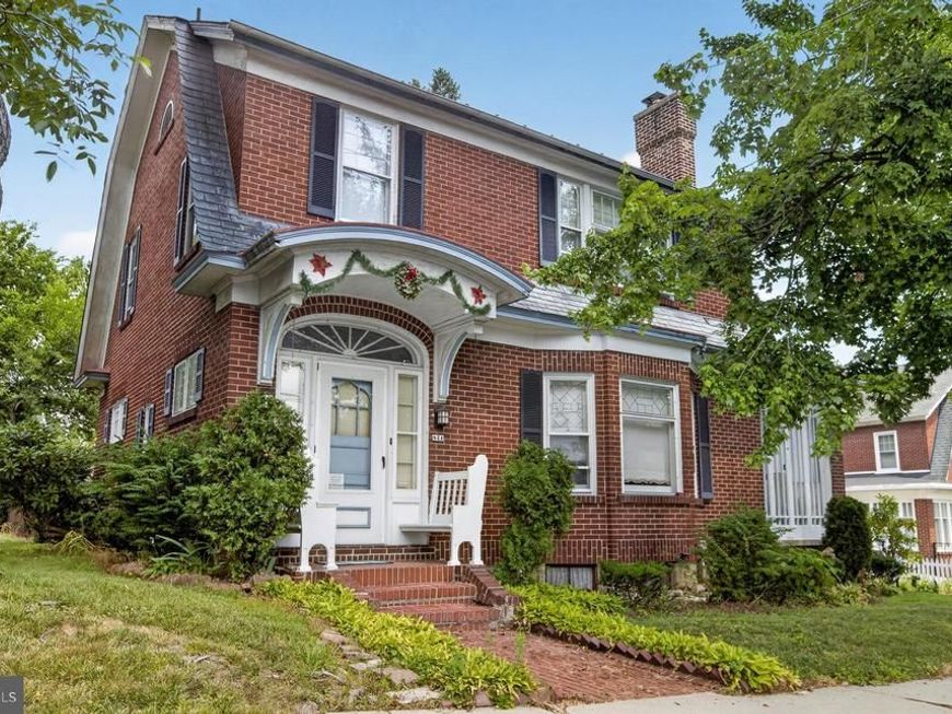 821 N Bishopthorpe Street, Fountain Hill, PA 18015 Main Photo
