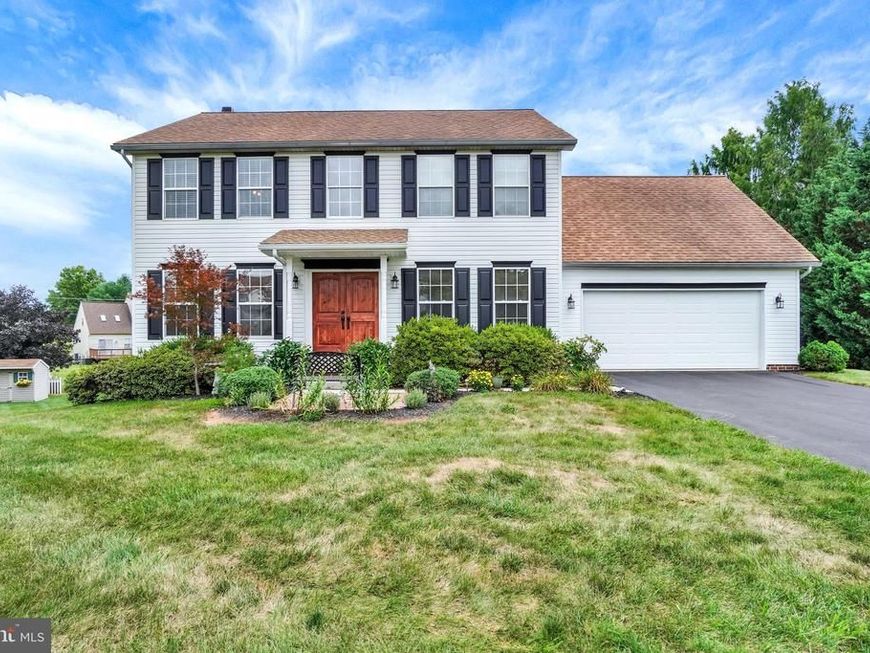 2236 Bernays Drive, York, PA 17404 Main Photo