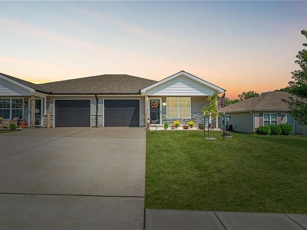 1722 Joann Drive, Raymore, MO 64083